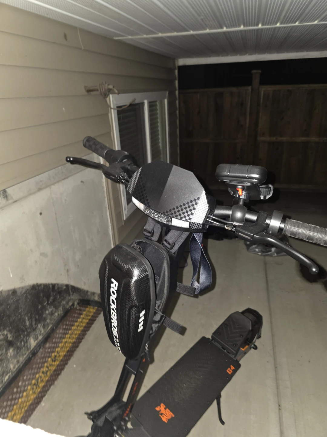 Kukirin g4 scooter brand new 30kms
