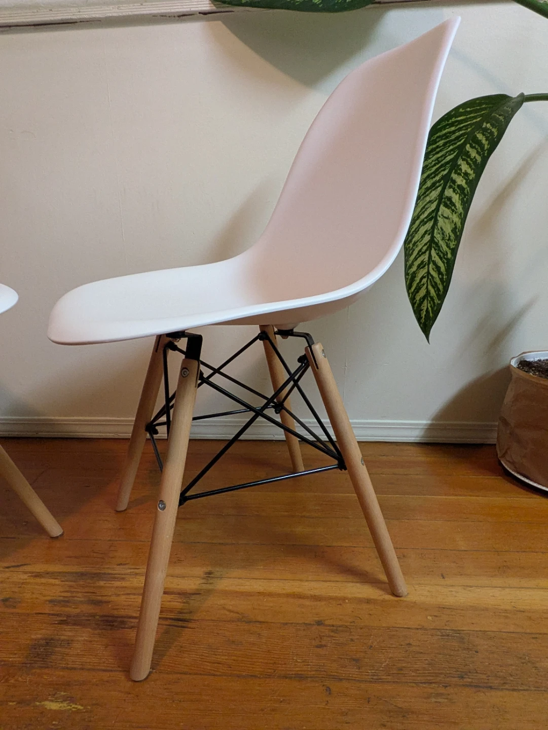 Set of 4 White Eames-style Dining Chairs - photo 3