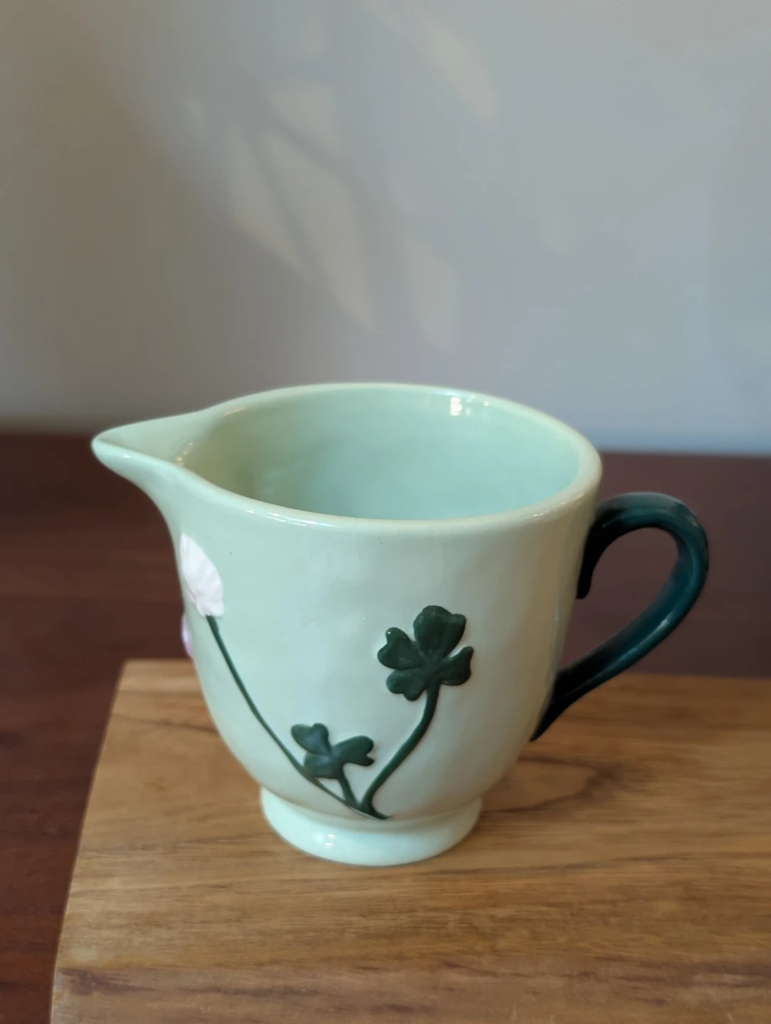 Brand New Anthropologie Faye discontinued Ceramic Creamer - photo 2