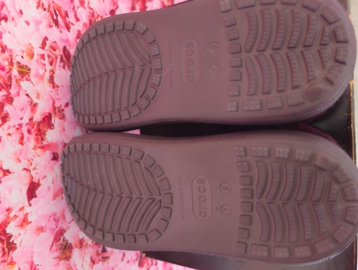 Crocs Platform Faux Fur Lined Clogs - photo 4