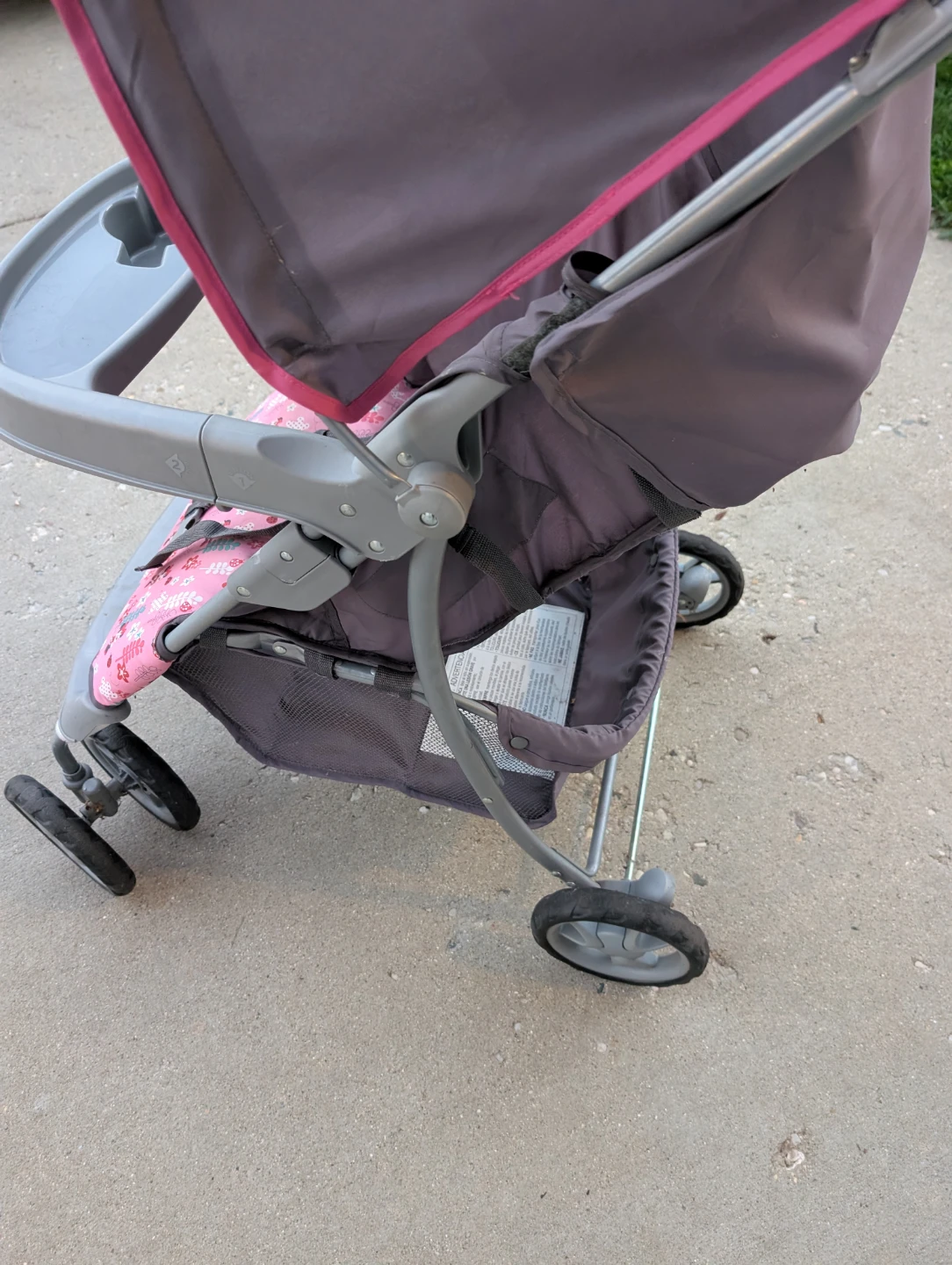 Cosco Disney Minnie Mouse Stroller - photo 5