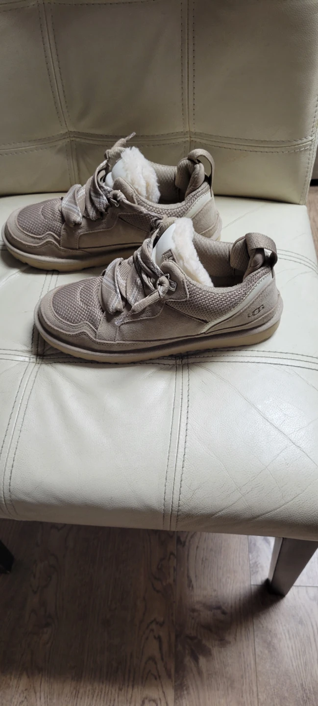 UGG lowmel Sneakers sz 6 - photo 3
