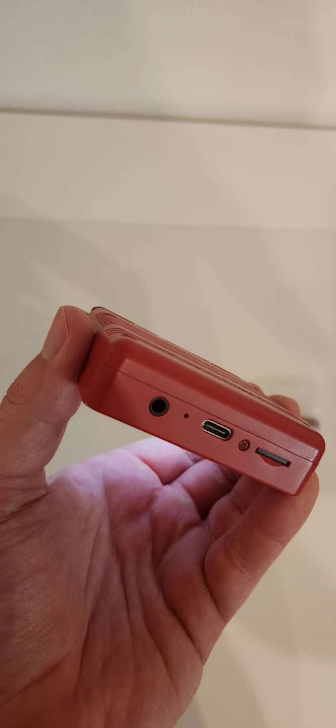 Trimui Brick Retro Handheld Console - photo 3