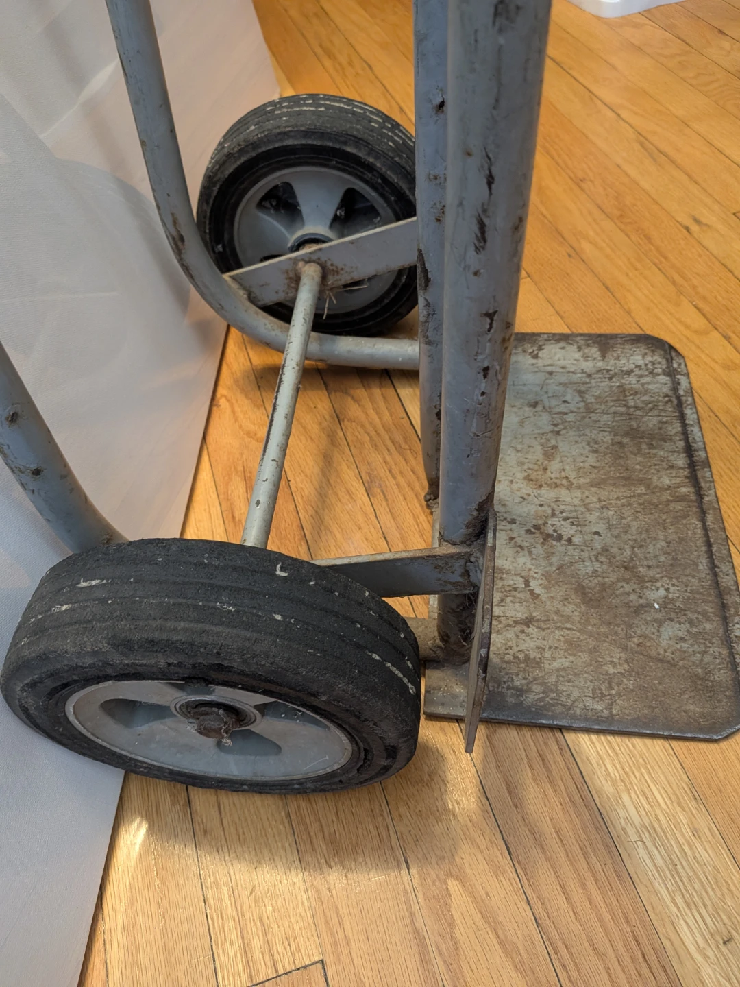Milwaukee 800lb Steel Hand Truck / Dolly - photo 4