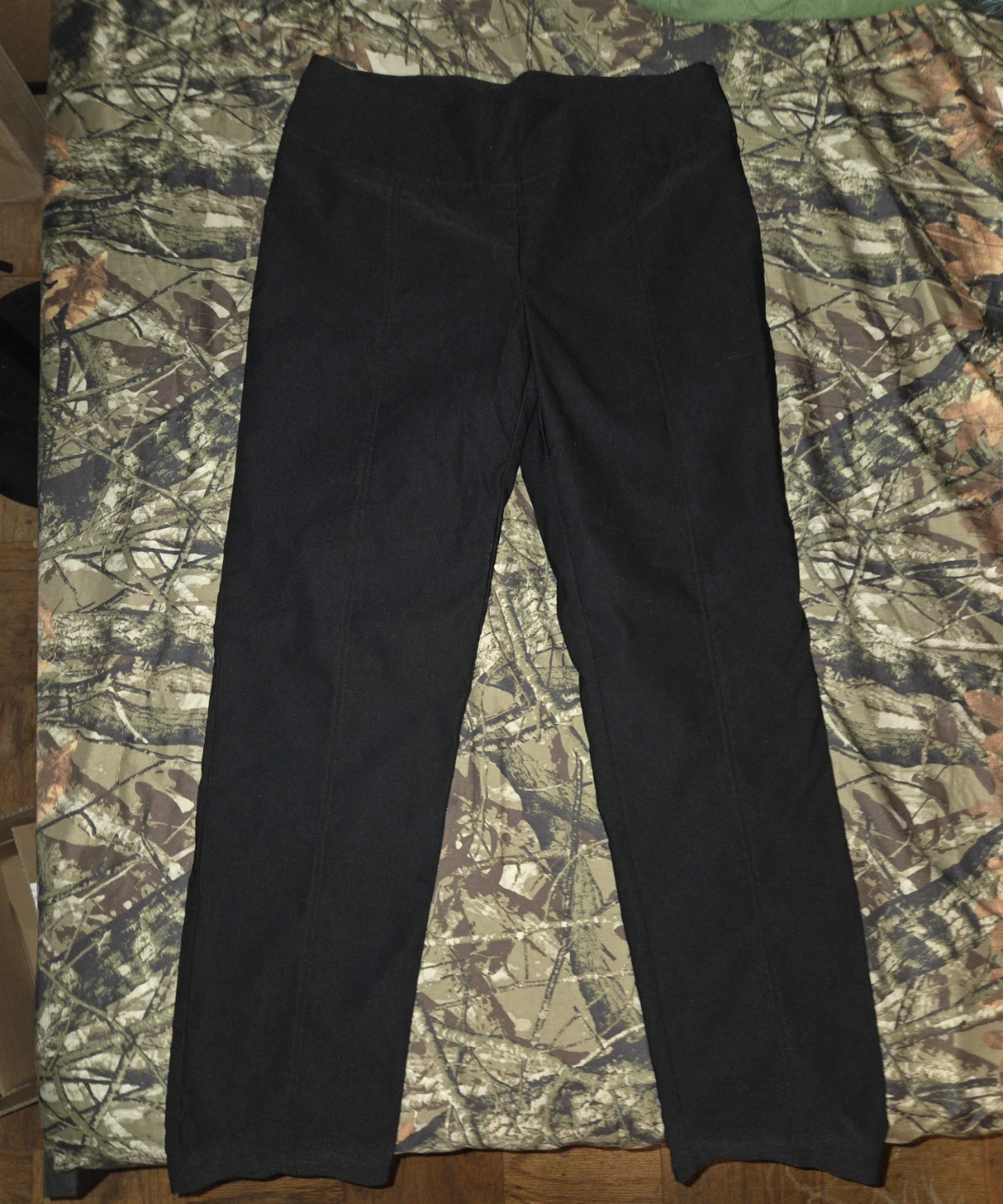 New Directions Boyfriend Dress Pants in a Ladies 10