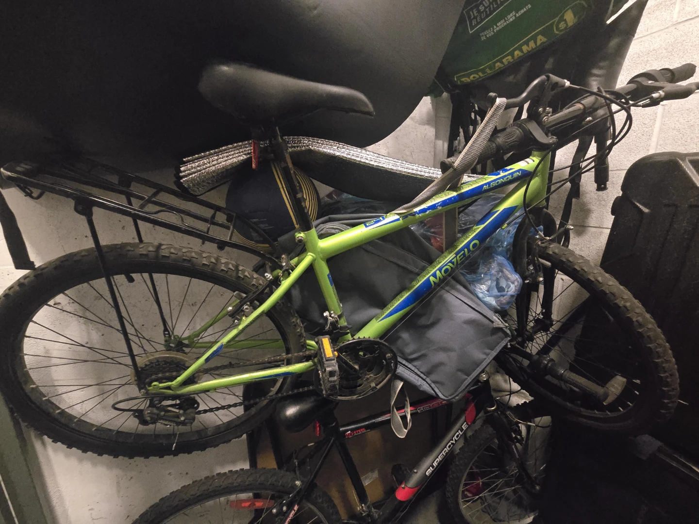 Medium size bike