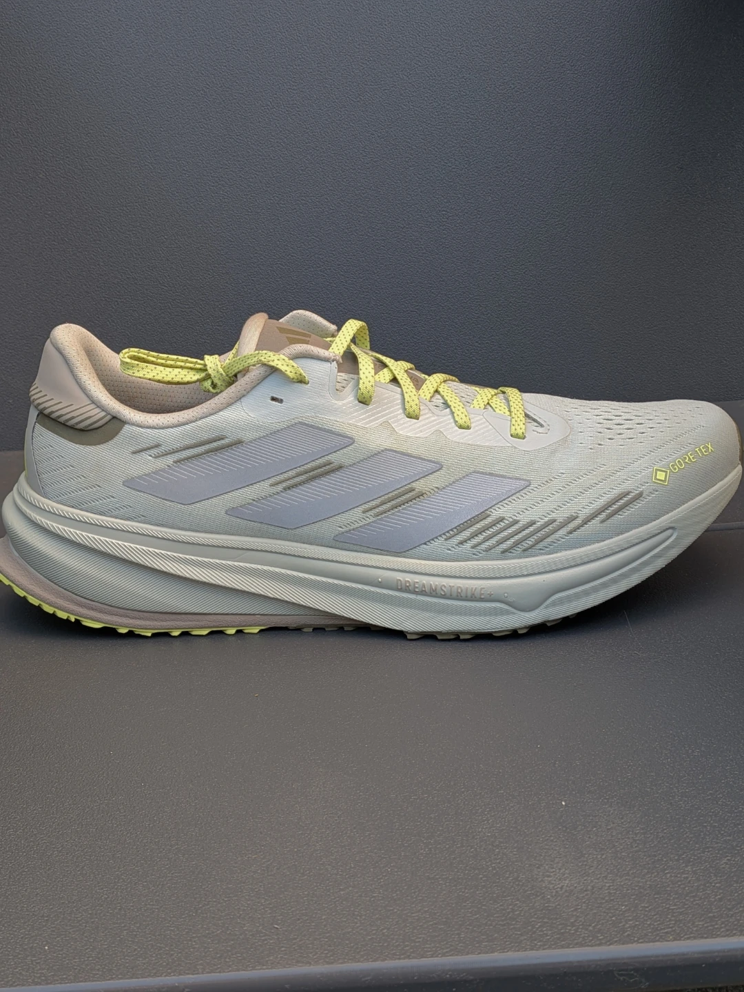 LNIB Adidas Supernova Gore-tex runners - photo 2
