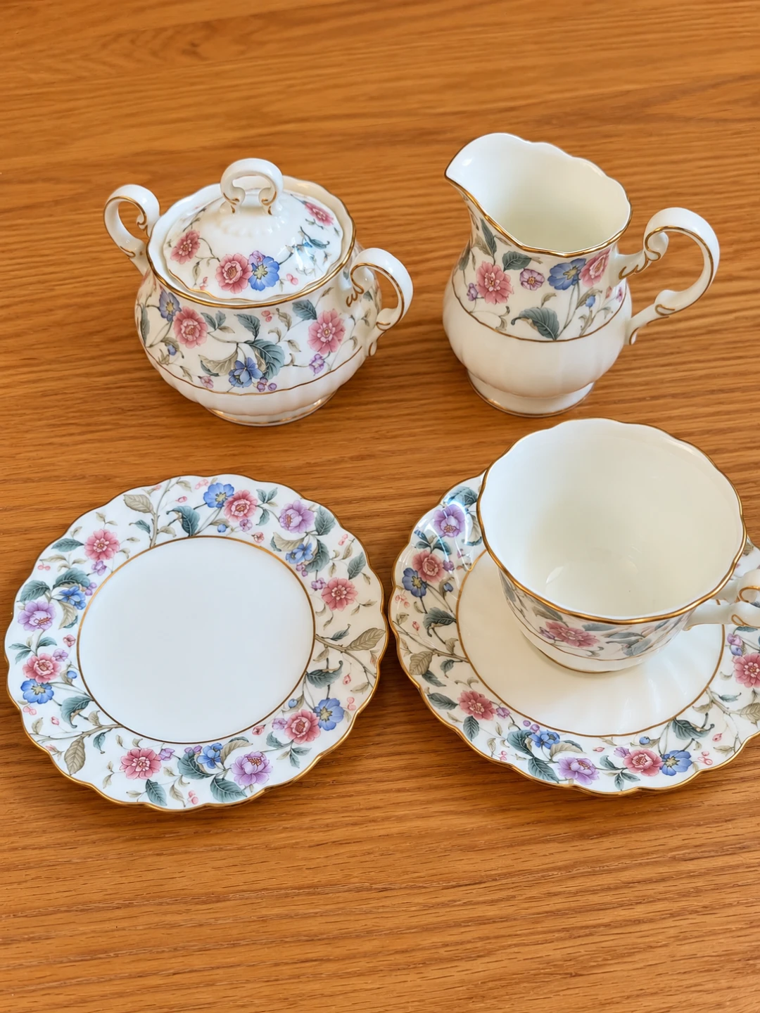 Noritake La Prada 4703 Bone China Tea Set – 26 Pieces – $150 OBO