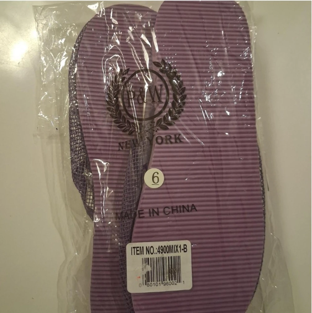 P&W New York Purple Slippers Size 6 - photo 4
