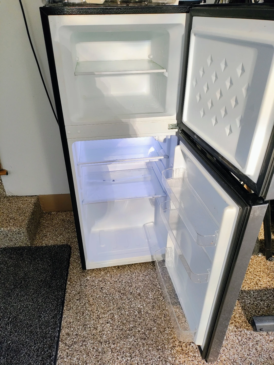 Danby Compact 2-Door Refrigerator - photo 3
