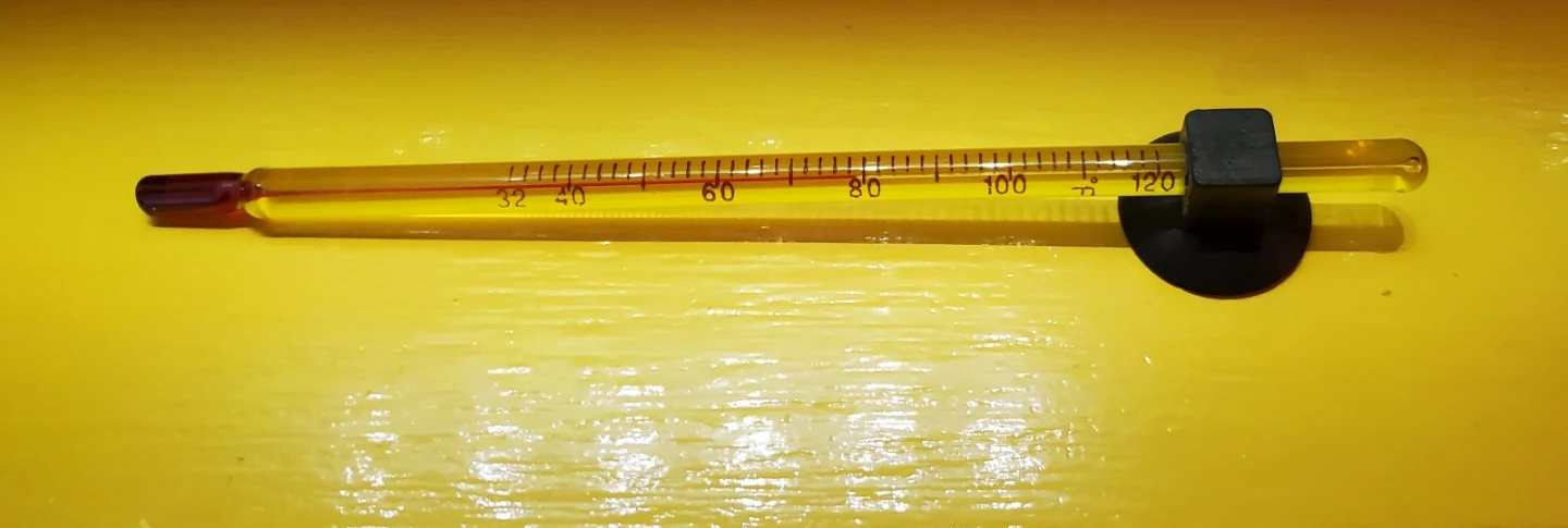 Glass Aquarium Thermometer - slim