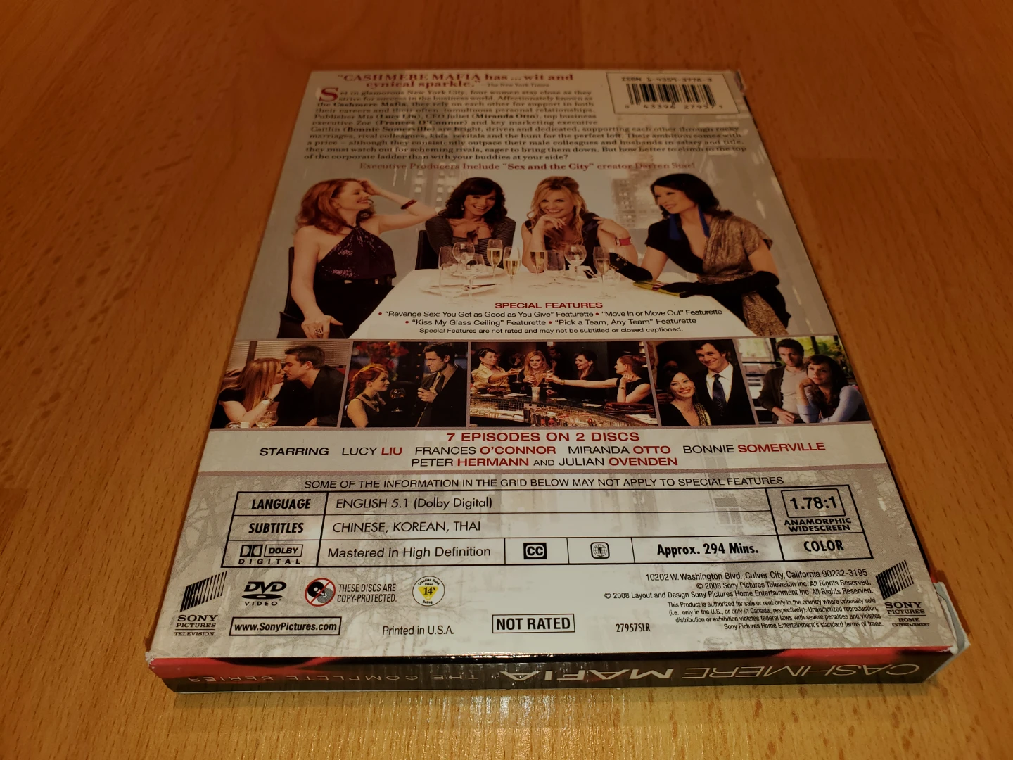 Cashmere Mafia The Complete Series 2-Disc DVD Set - photo 2