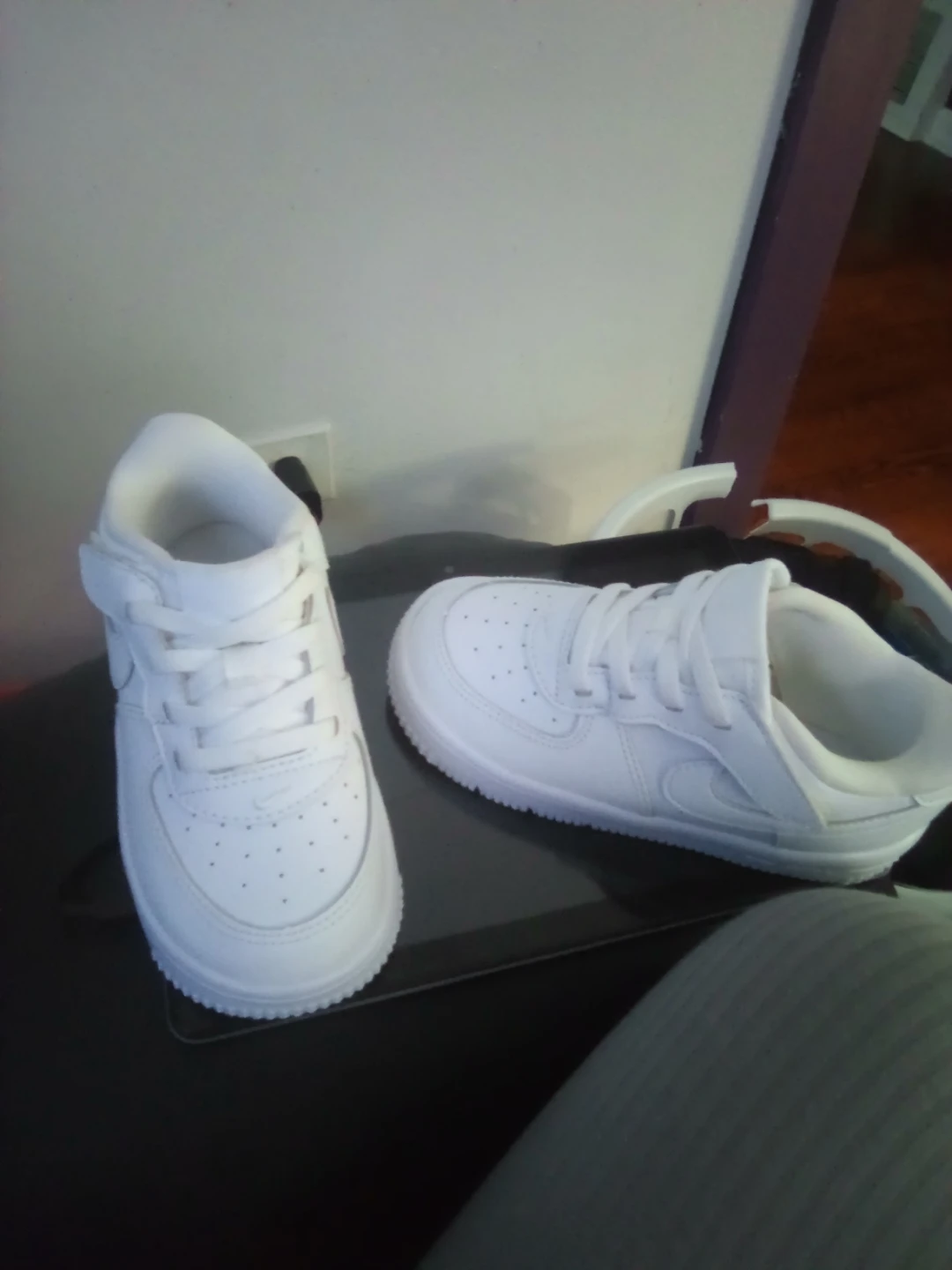 Nike Air Force 1 White Sneakers