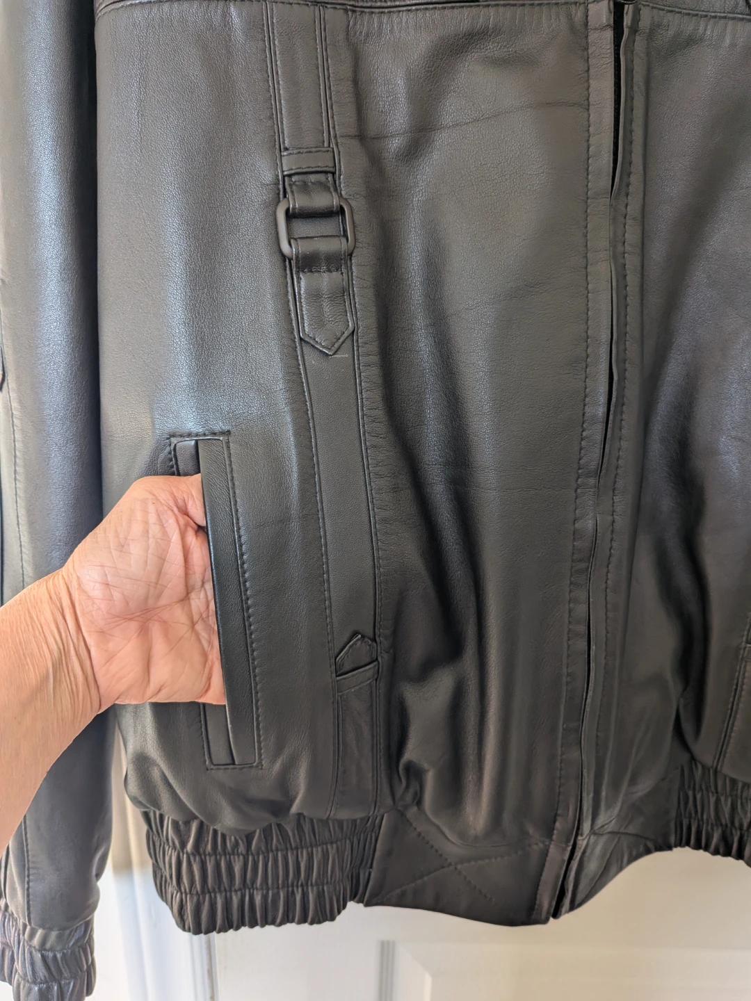 Black Leather Jacket with Fur Collar - photo 3