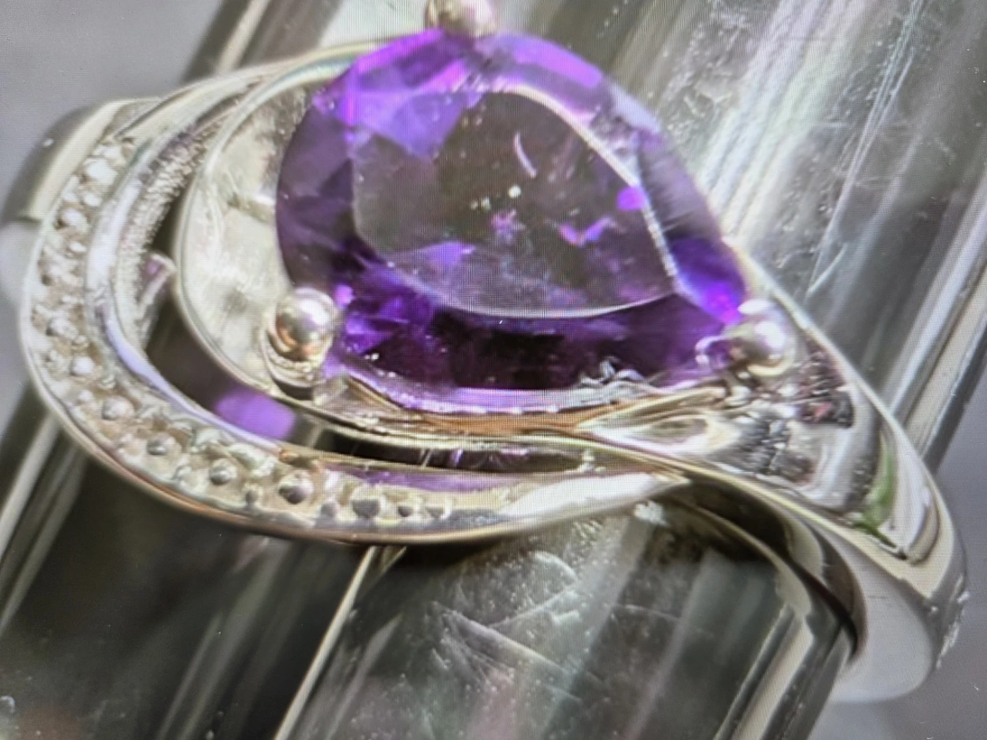 Silver 2.8g  Ring with Amethyst CZ size 8.5 - photo 4