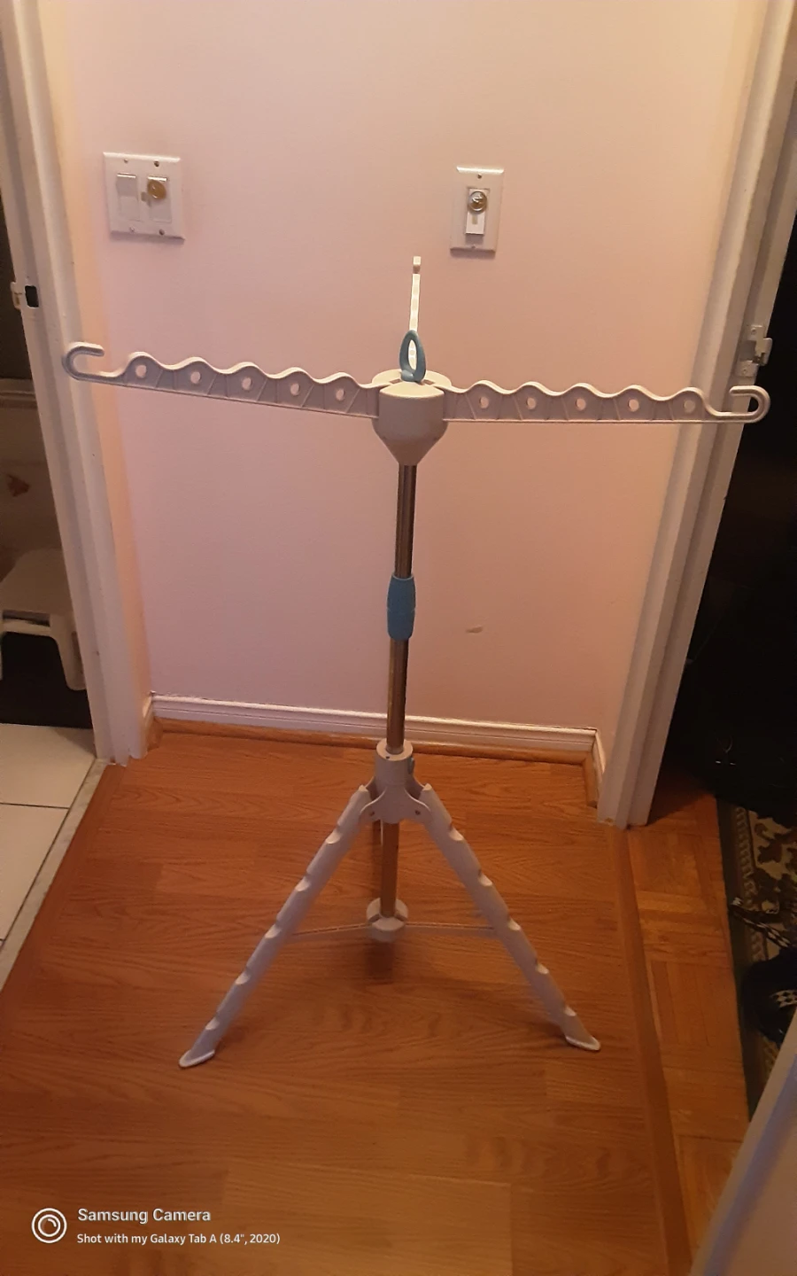 Collapsible Tripod Laundry Drying Rack
