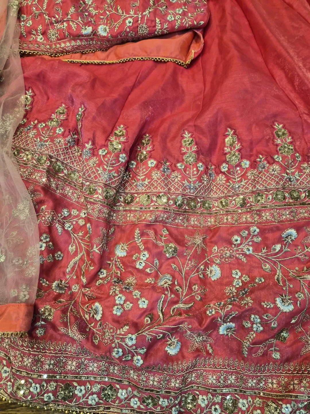 Pink Embroidered Lehenga Choli Set - photo 2