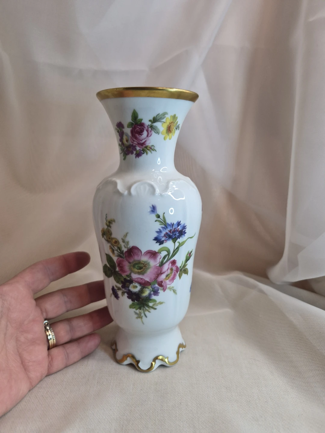 Royal Porzallan Bavaria KPM Germany Handarbeit Foral Vase - photo 3