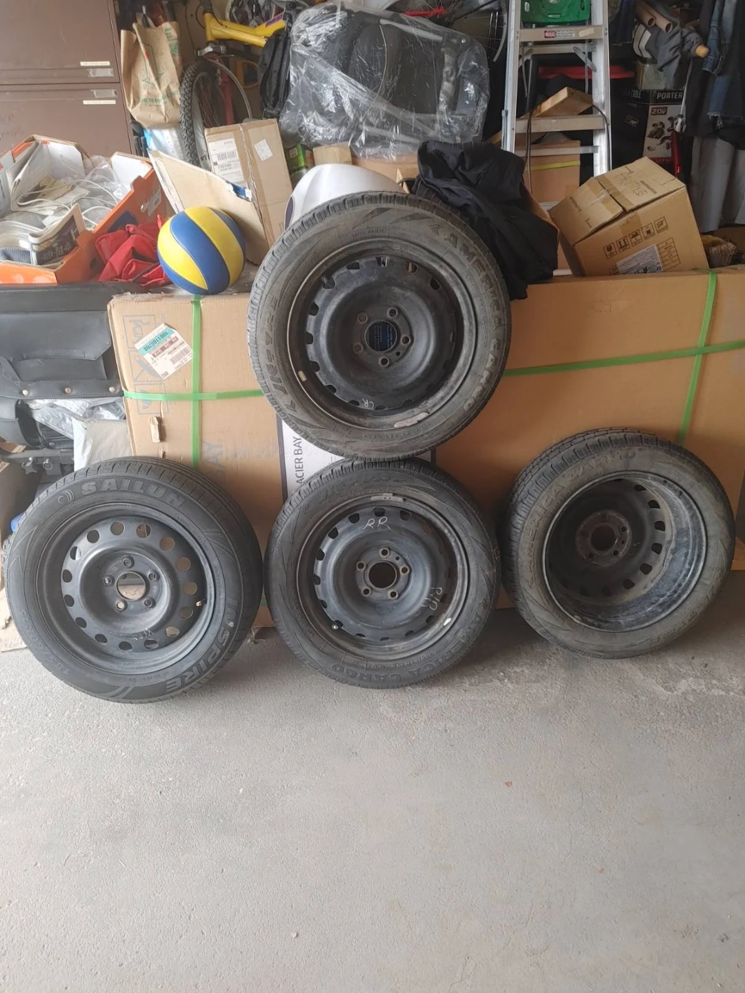 Set of 4 Sailun Tires with Steel Rims - photo 2
