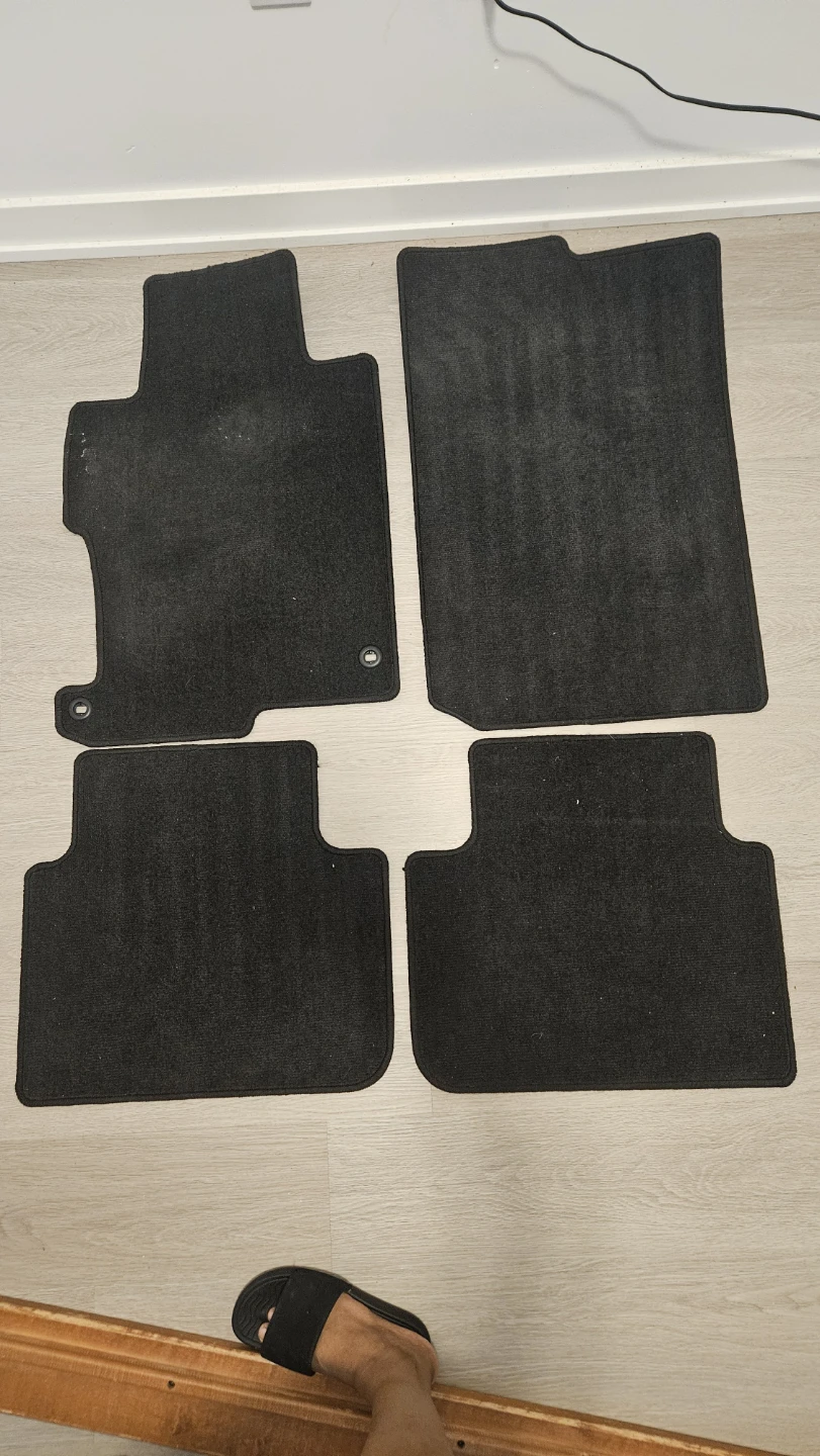 Set of 4 Genuine Honda Accord Floor Mats - photo 3