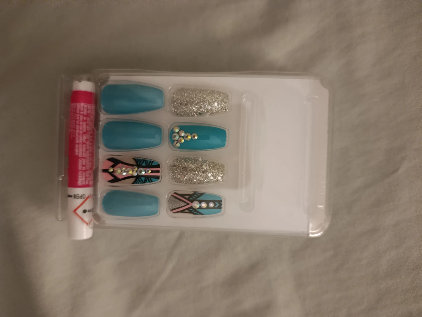 Luxury Press-on Nails with Jewels - photo 2