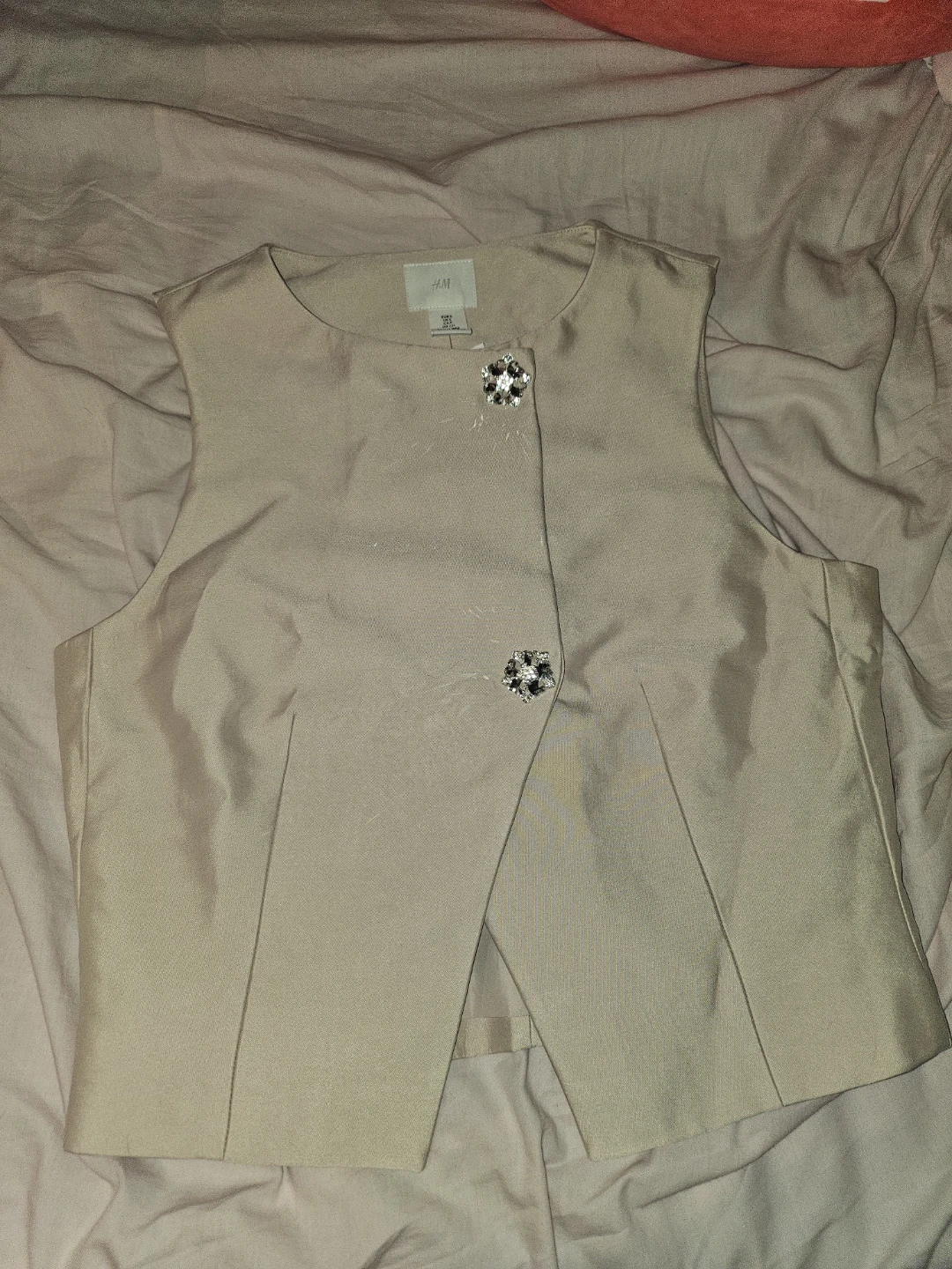H&M Beige Sleeveless Vest, Size Small - photo 2