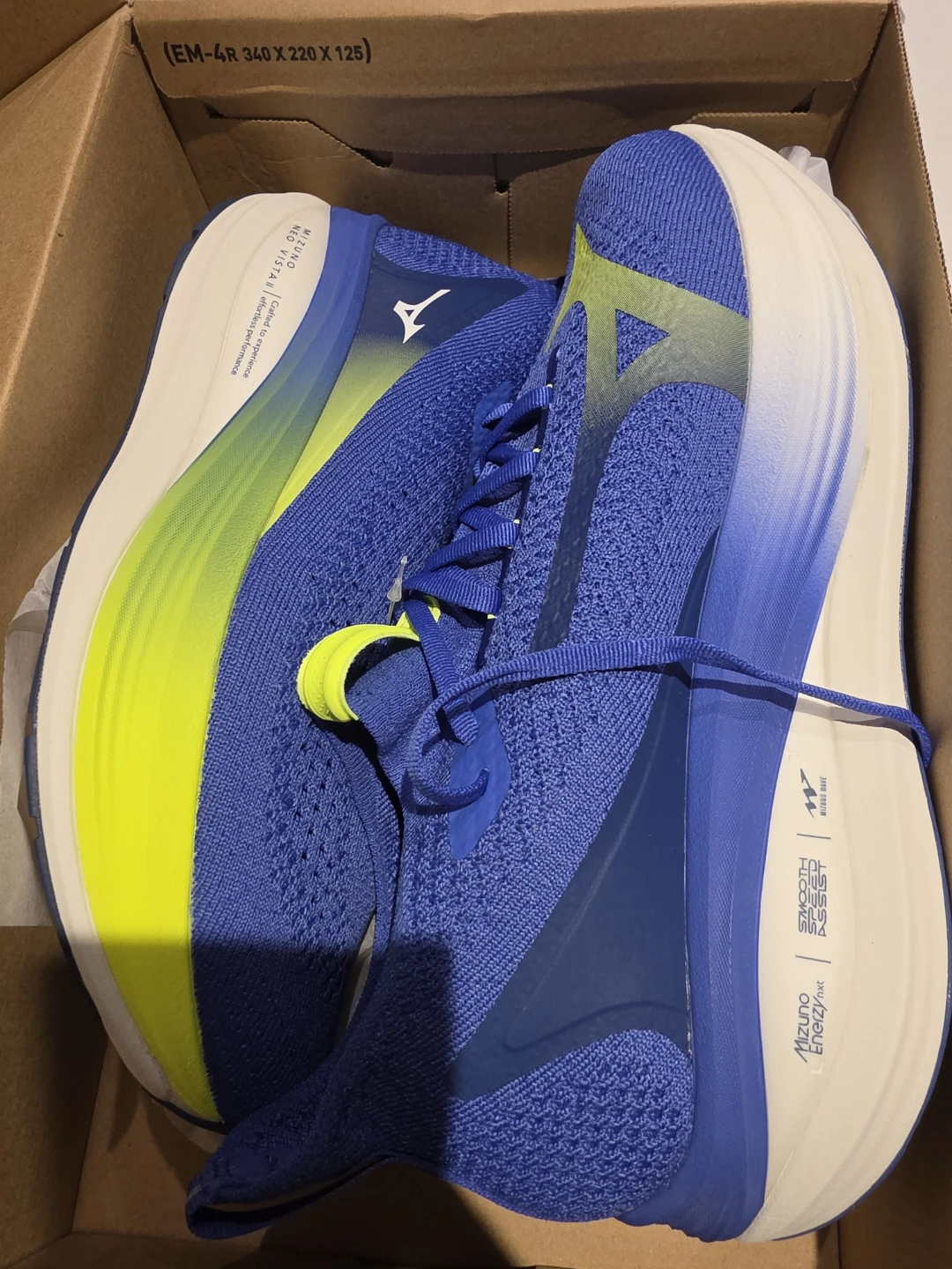 Mizuno Neo Vista 2 Running Shoes - US Men's 10