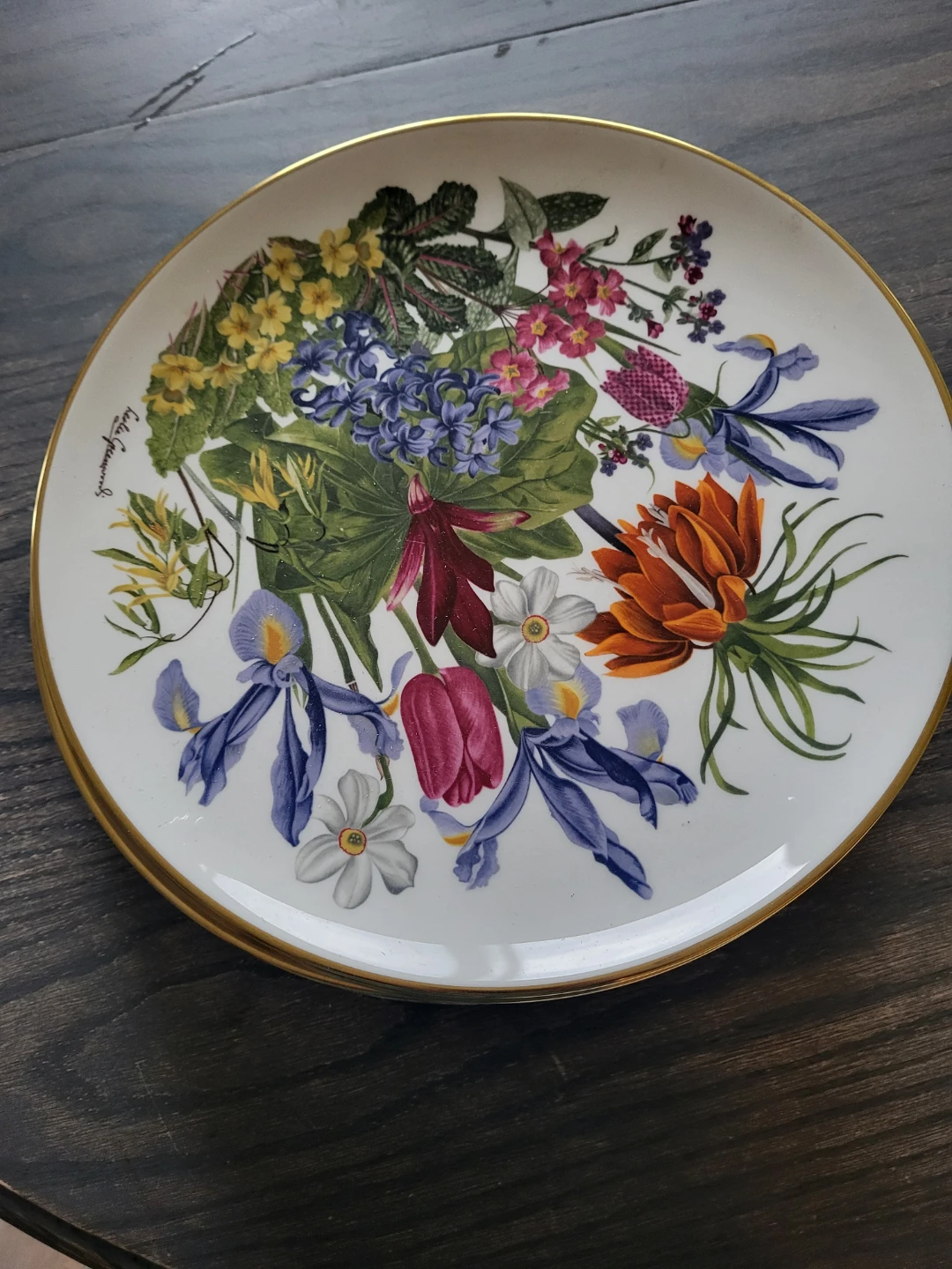 Leslie Greenwood Floral Plates
