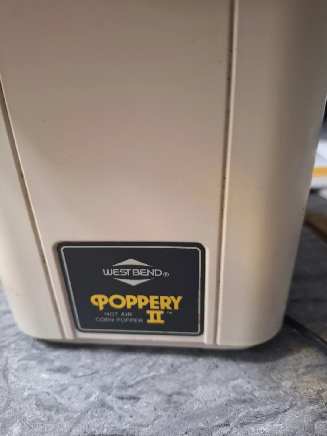 West Bend Poppery II Hot Air Corn Popper - photo 2