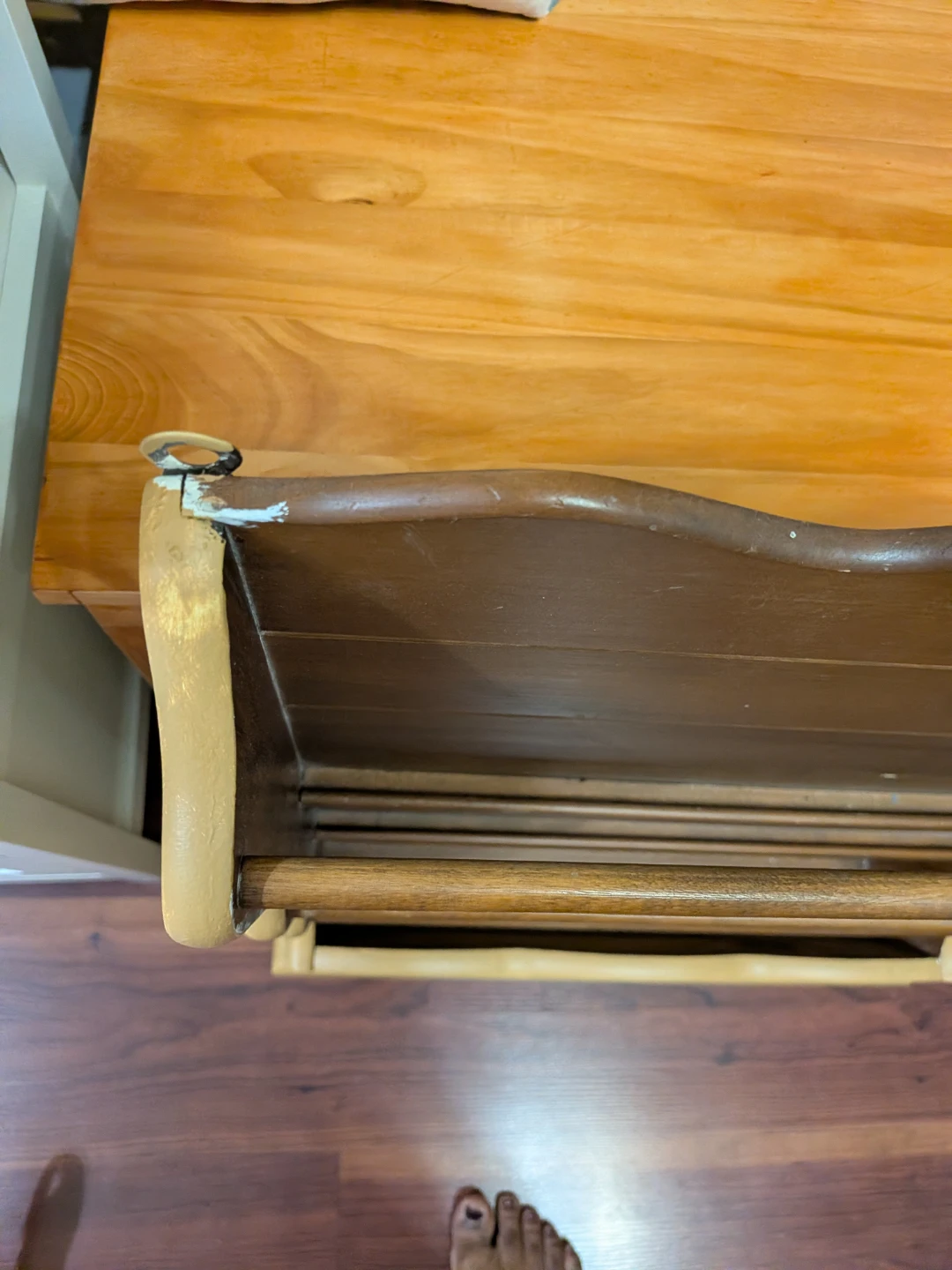 Antique wooden Wall-Mount Magazine Rack - photo 2