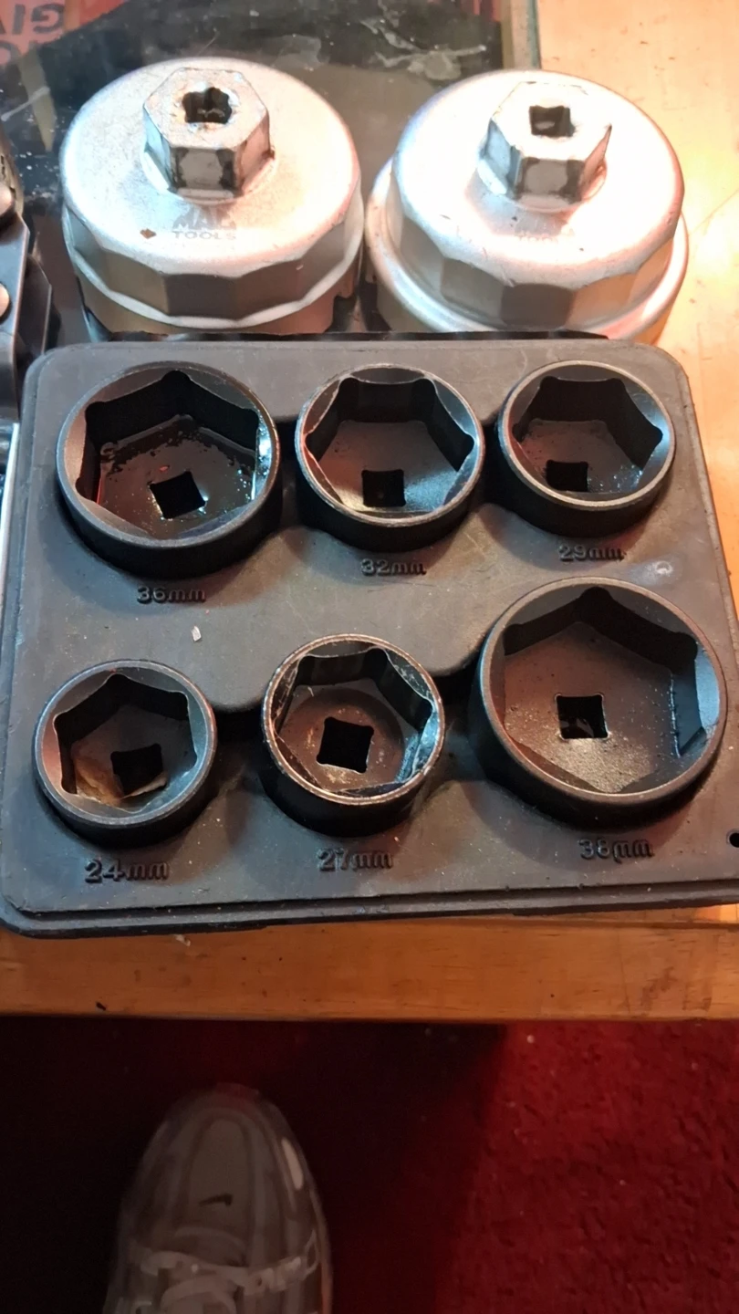 Mac Tools Oil Filter Caps and Gearwrench Socket Set - photo 2