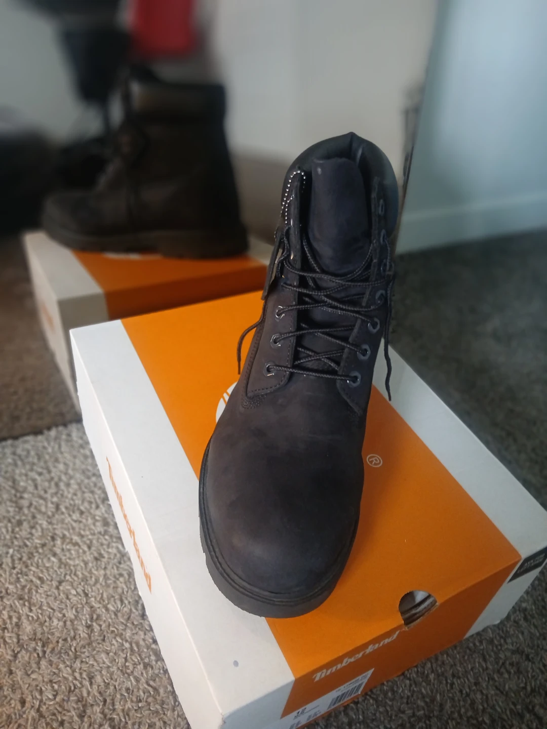 Timberland Classic 6-Inch Waterproof Boots - Black Size 12 - photo 5