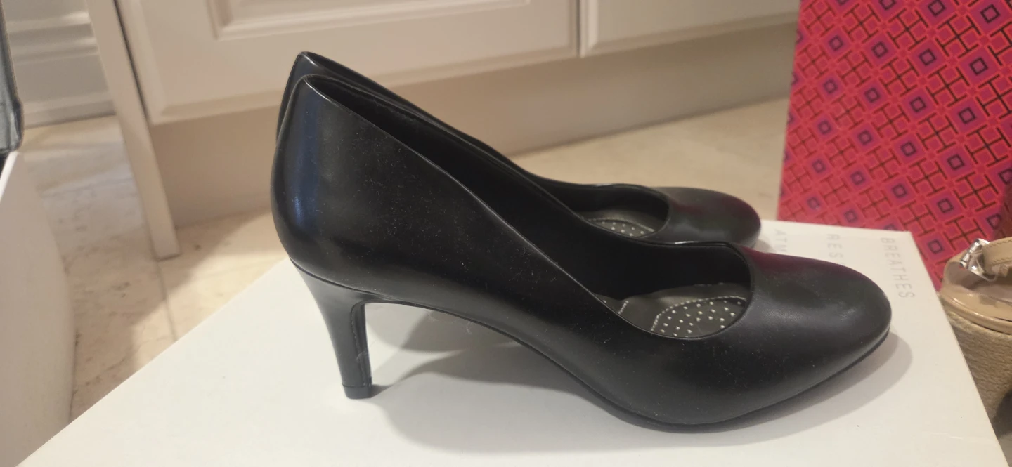 Dexflex Comfort Black Heels Size 7.5W - photo 3