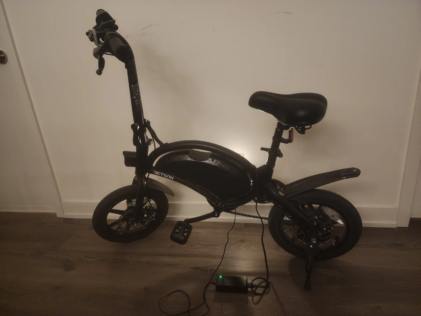 MOVE OUT SALE - Jetson Electric Folding Bike (Not Working)