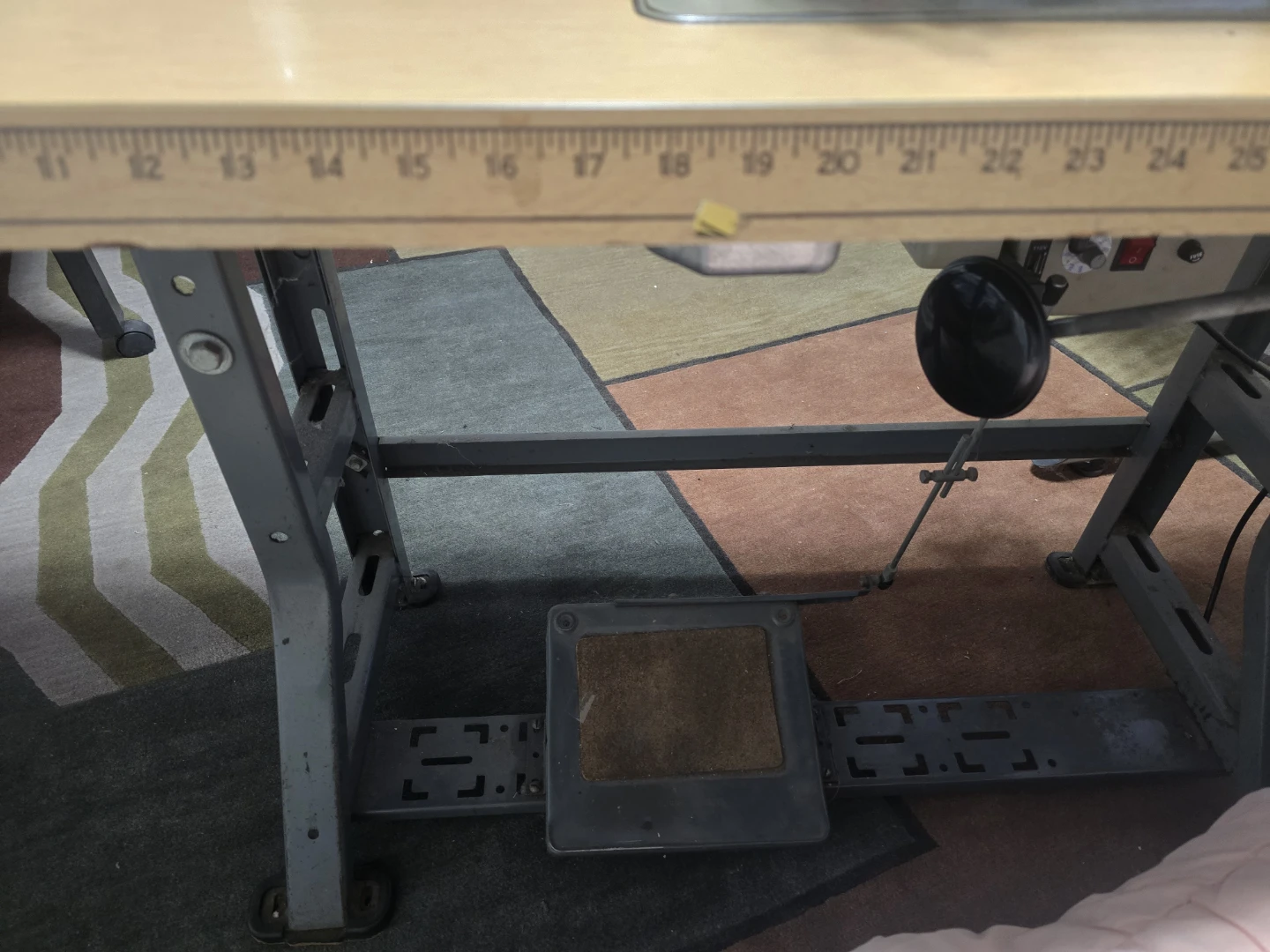 Juki DDL-555-4 Industrial Sewing Machine - photo 3