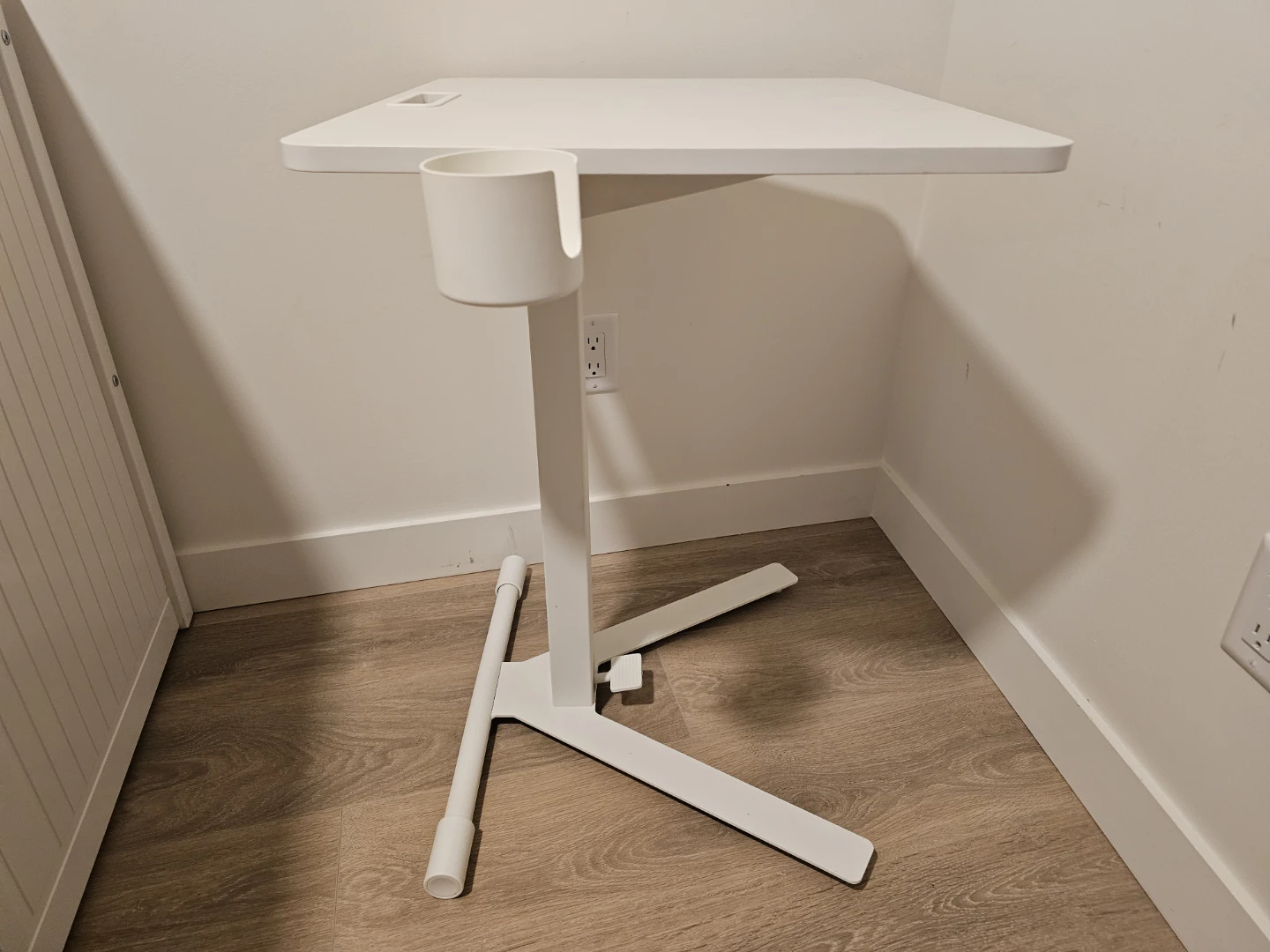 IKEA White Adjustable Standing Desk - photo 3