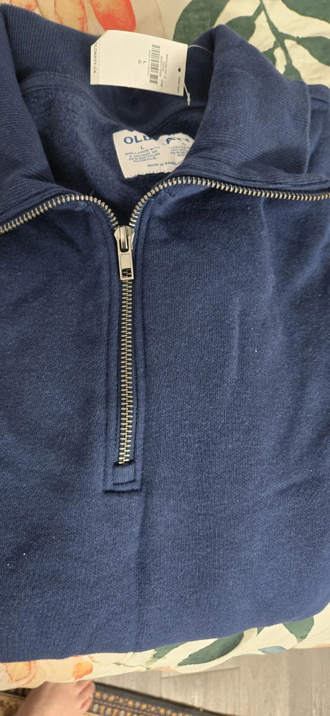 Old Navy  Sweatshirt