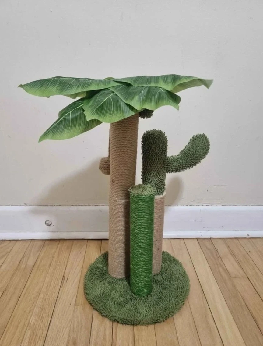 Cat Scratching Post - photo 2