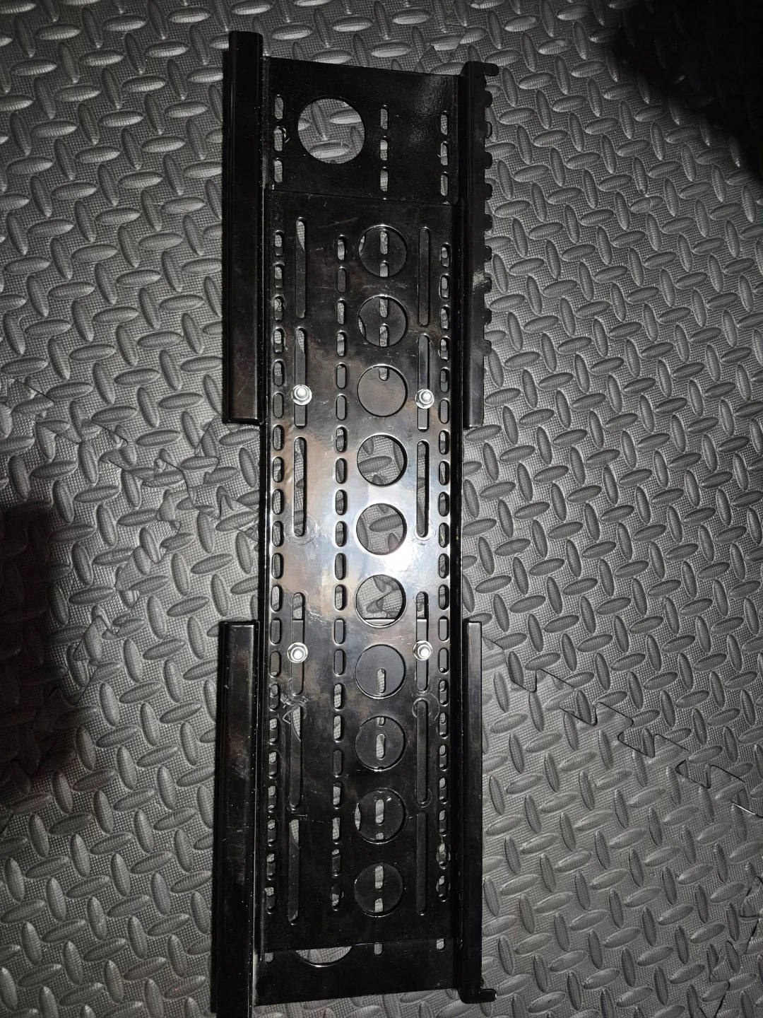 Metal TV Wall Mount Bracket
