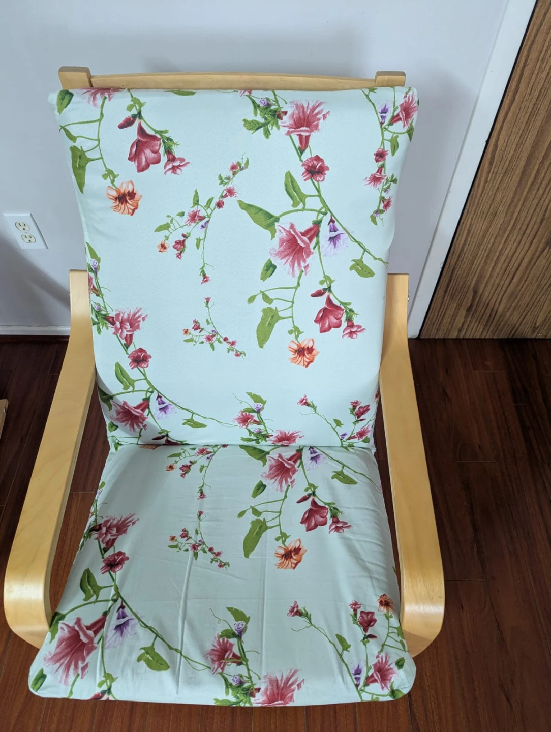 Pair of IKEA Poäng Armchairs – Birch / Floral Cushions - photo 3