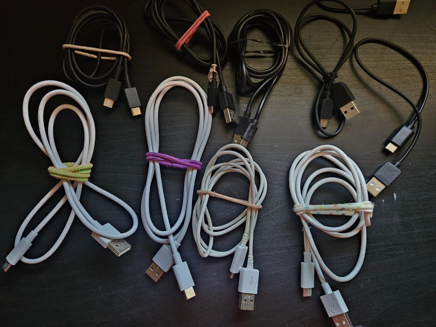 Phone Holders & charging cables & Others - photo 2