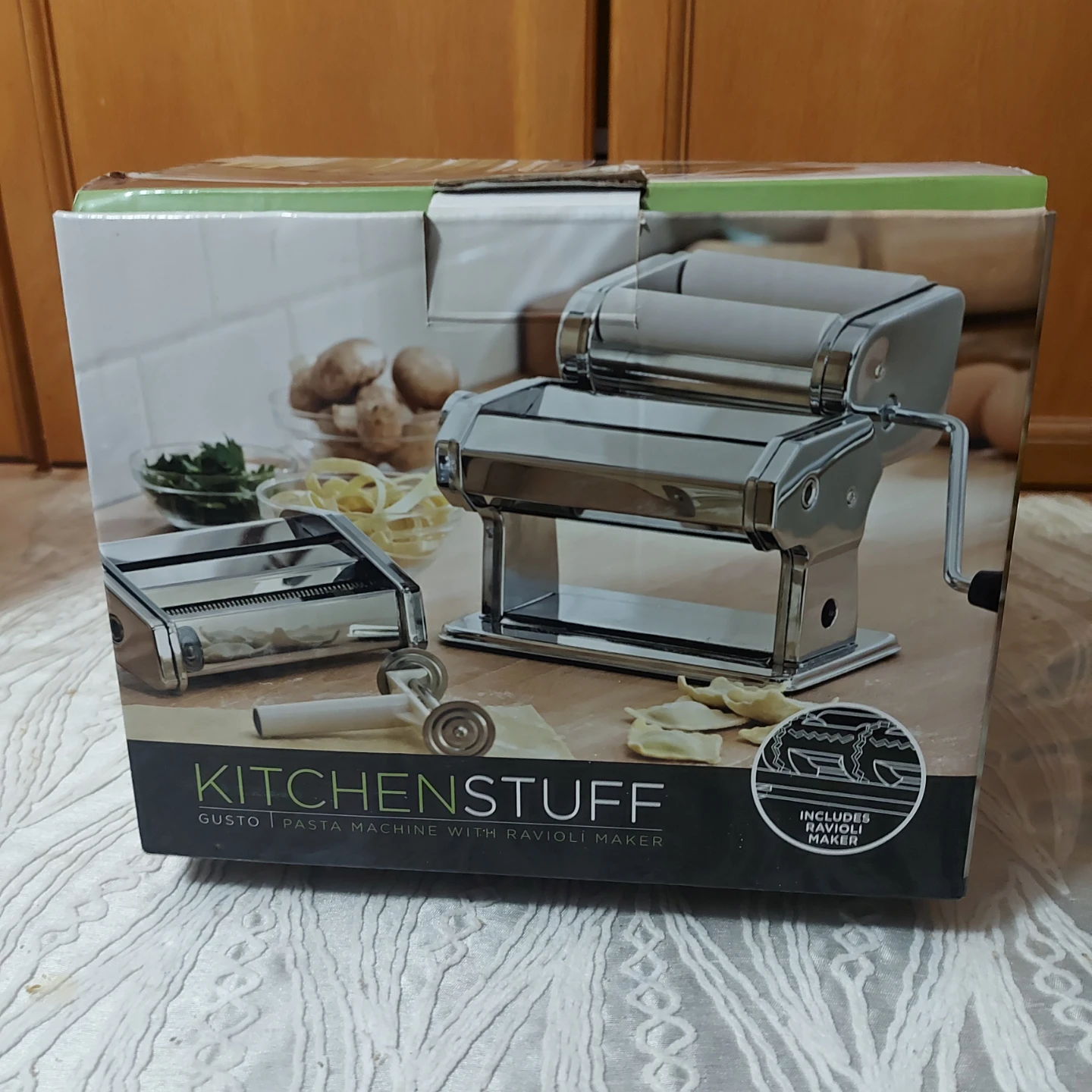 KITCHENSTUFF Gusto Pasta Machine with Ravioli Maker