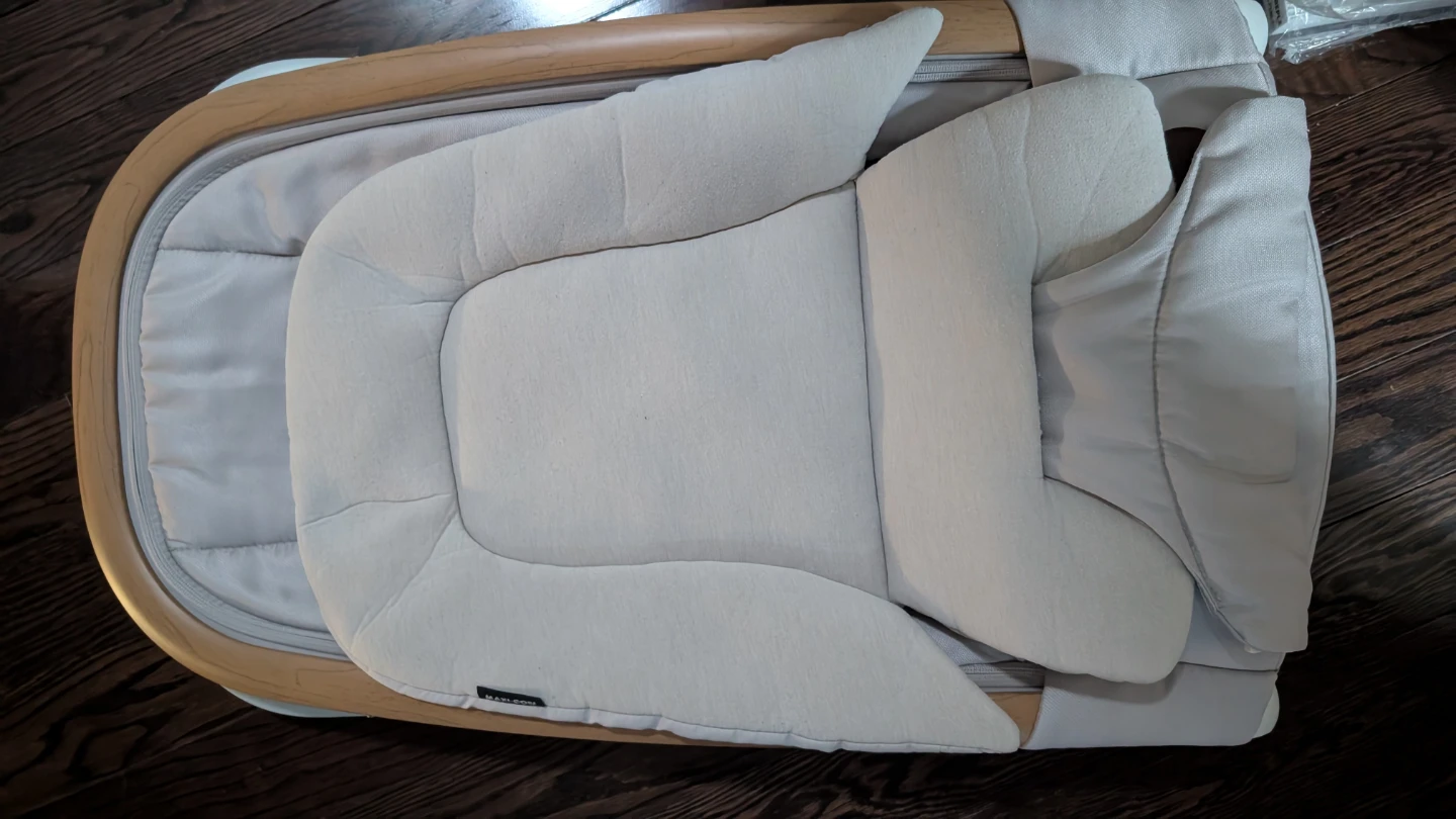 Maxi-Cosi Kori 2-in-1 Rocker in Horizon Sand