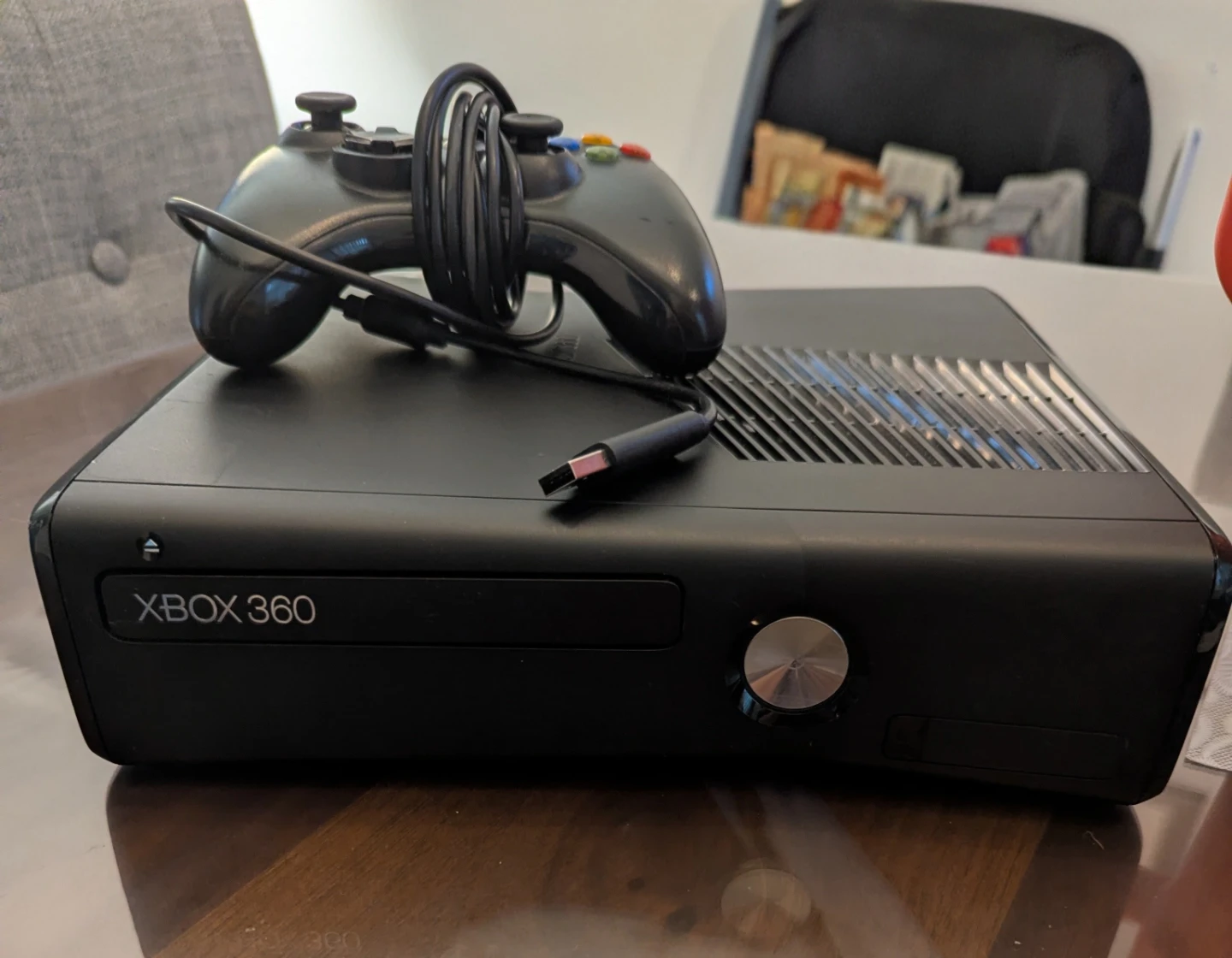 Microsoft Xbox 360  with Controller
