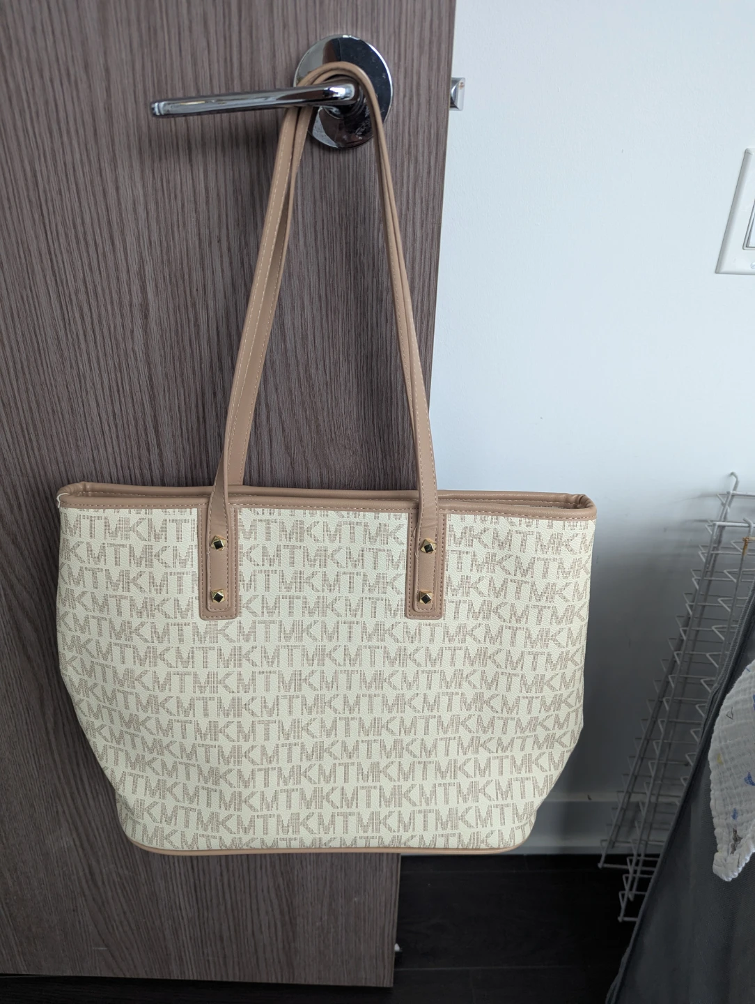 Look alike Michael Kors Tote Bag - photo 5
