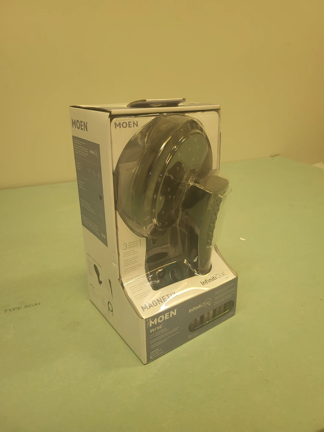 Moen Magnetix Verso Showerhead