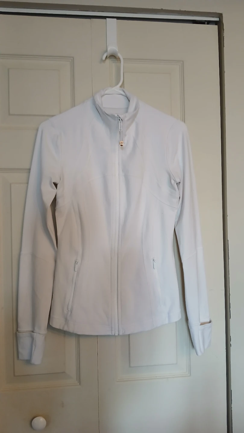 Lululemon define white zip up jacket size 6