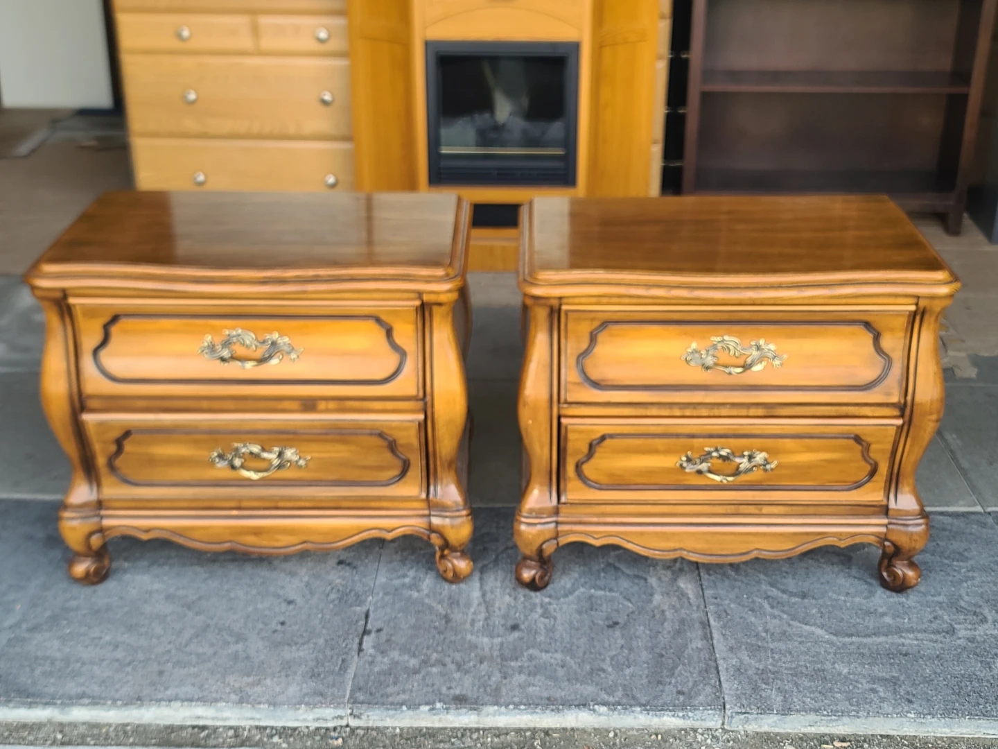 Pair of Vintage Repplier by Sklar 2-Drawer Nightstands