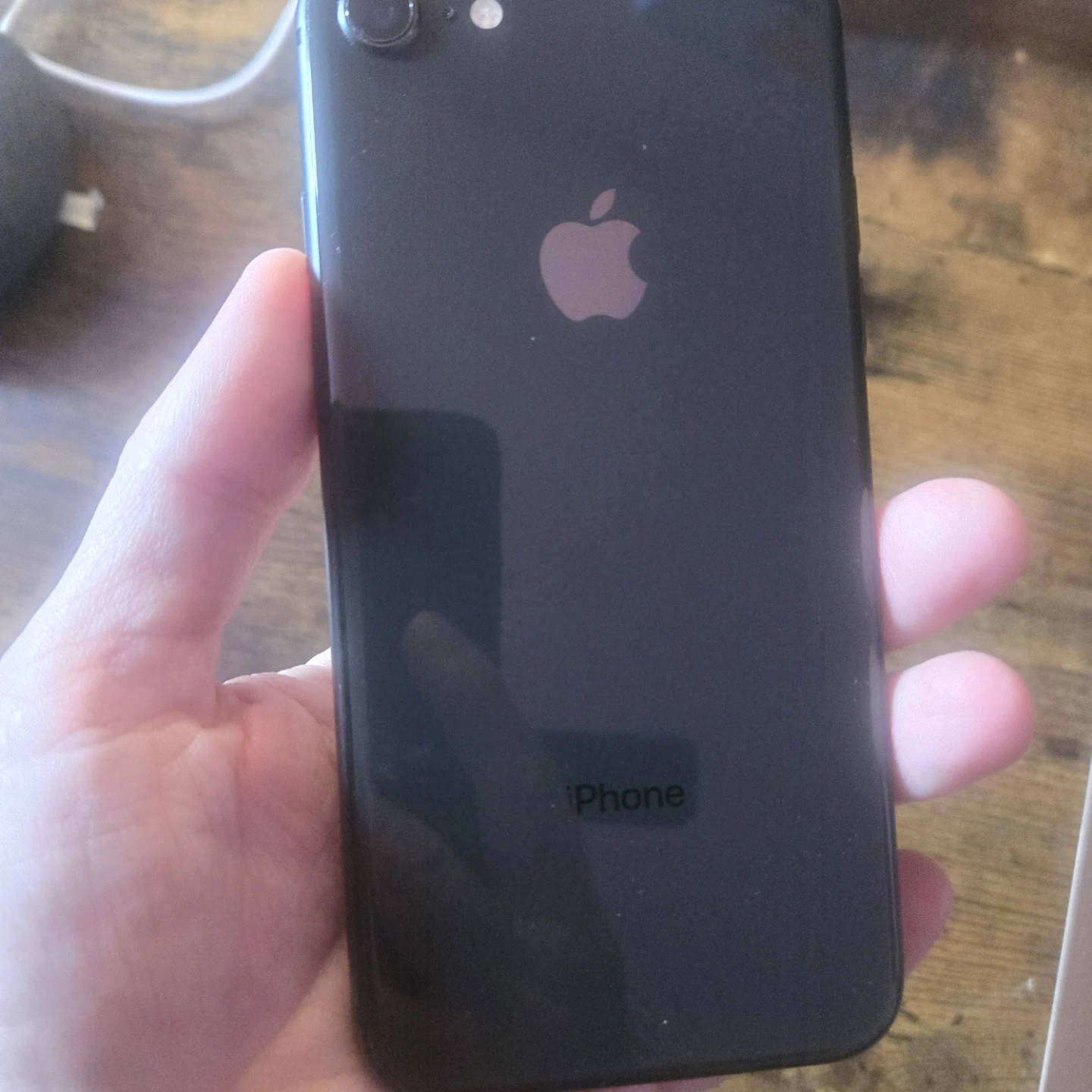Iphone 8.its 97% battery - photo 3