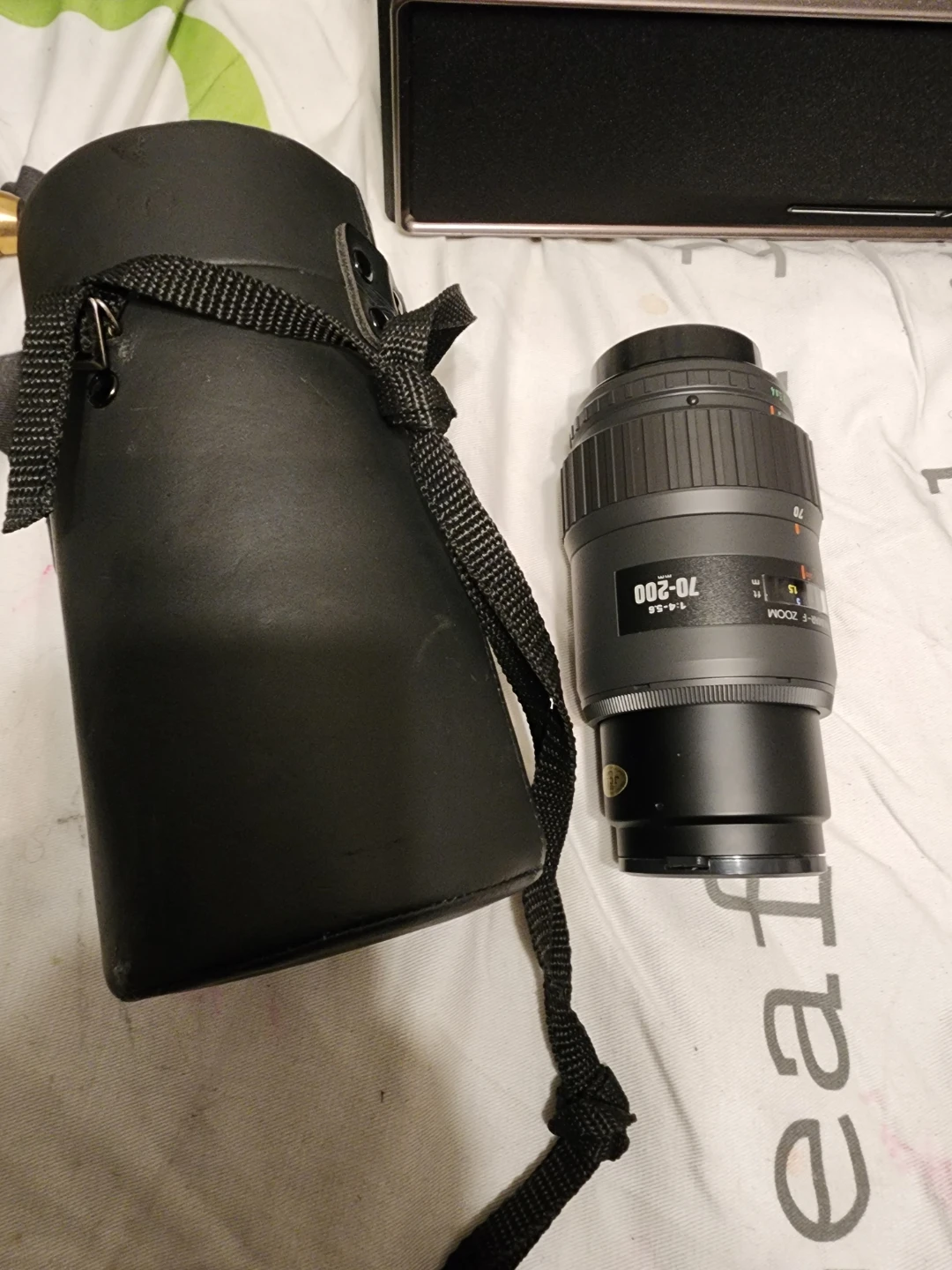 Takumar-F Zoom 70-200mm f/4-5.6 Lens with Case